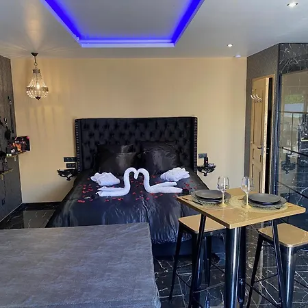 מלון אהבה Desirs D'une Nuit - Loveroom Jacuzzi Cagny (Calvados)