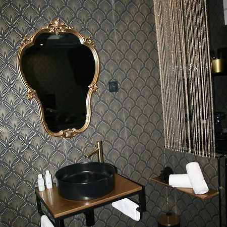 Desirs D'une Nuit - Loveroom Jacuzzi מלון אהבה Cagny (Calvados)