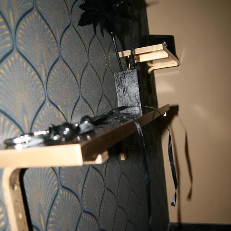 מלון אהבה Desirs D'une Nuit - Loveroom Jacuzzi *